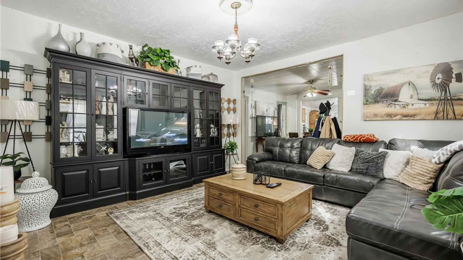 Property at 540 Maple Street, Rochester, NY 14611 5