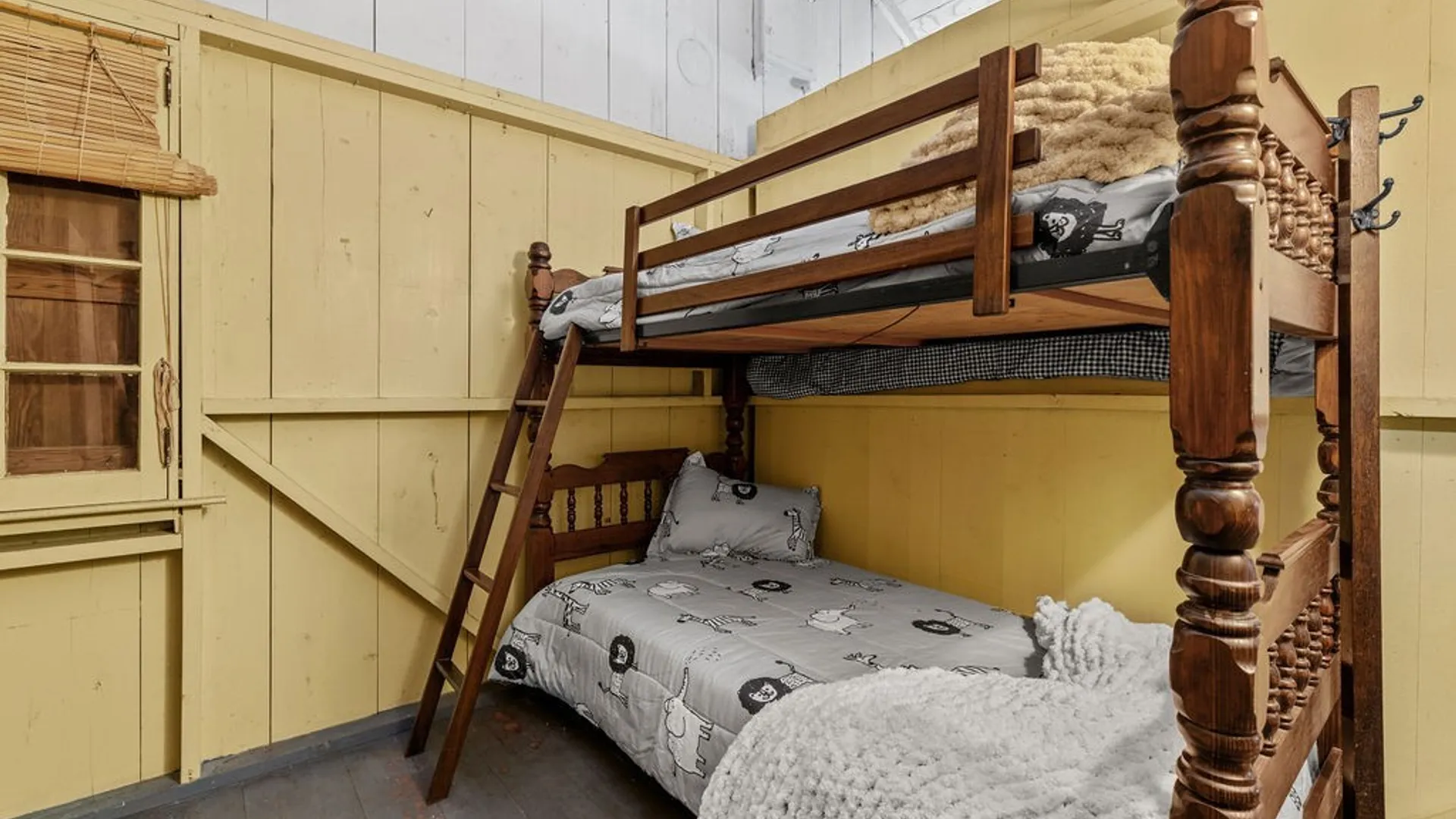 Property at 120 Ridings Drive, Niles, NY 13077 14