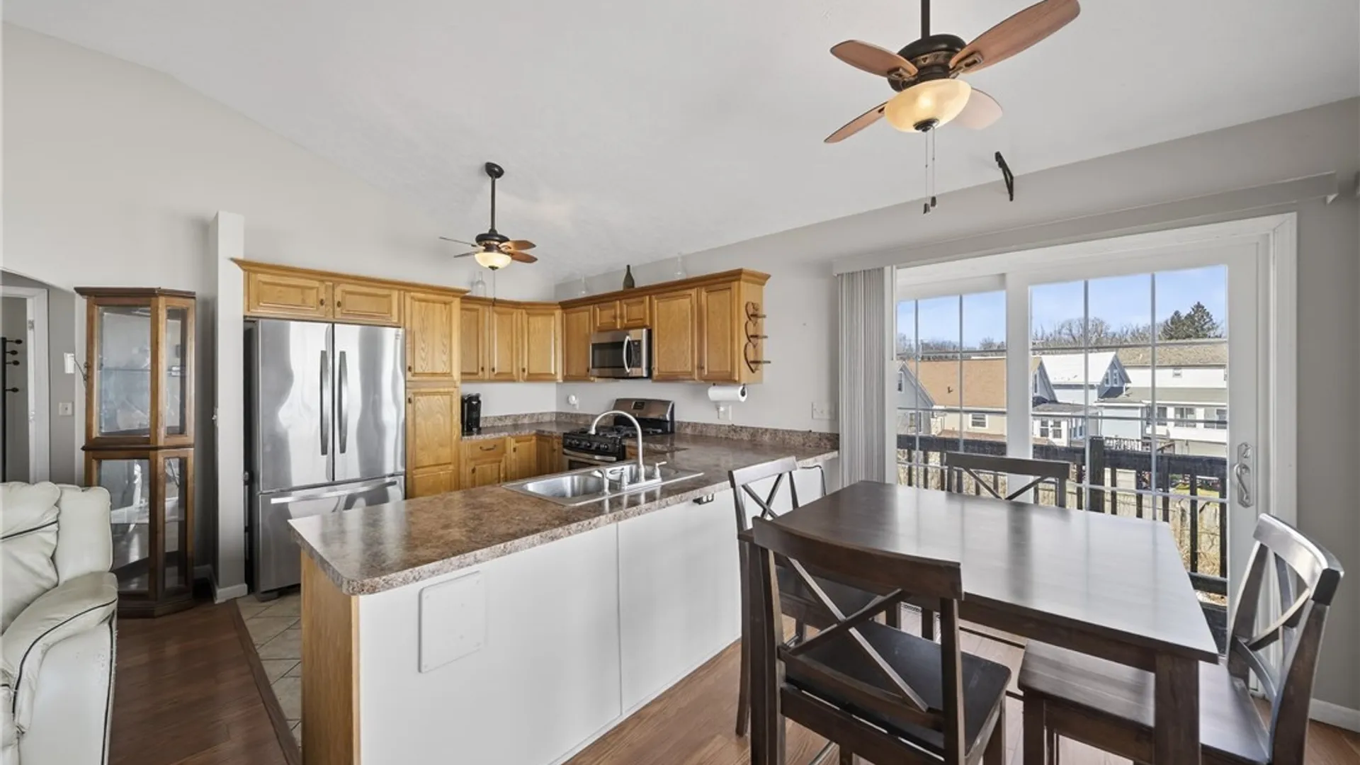 Property at 7113 Lakeshore Rd, Cicero, NY 13039 11