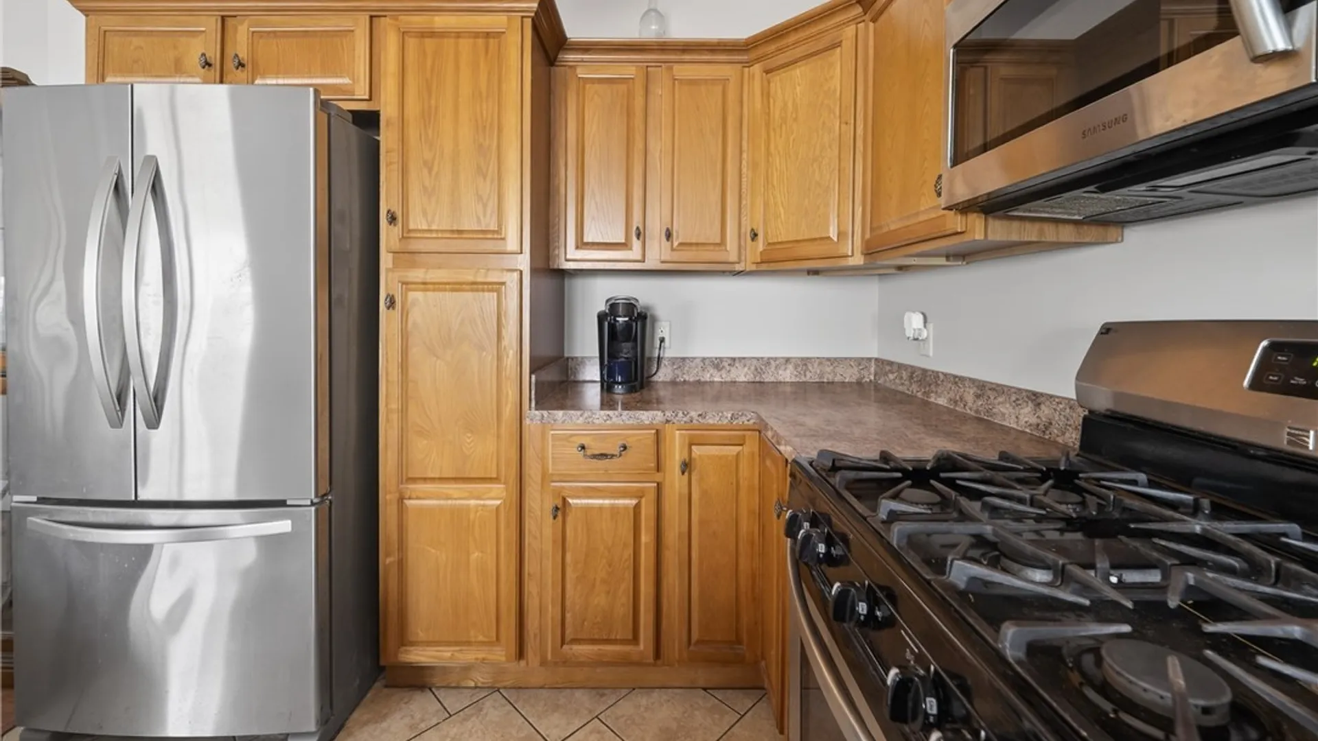 Property at 7113 Lakeshore Rd, Cicero, NY 13039 15