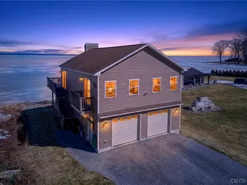 Property at 7113 Lakeshore Rd, Cicero, NY 13039