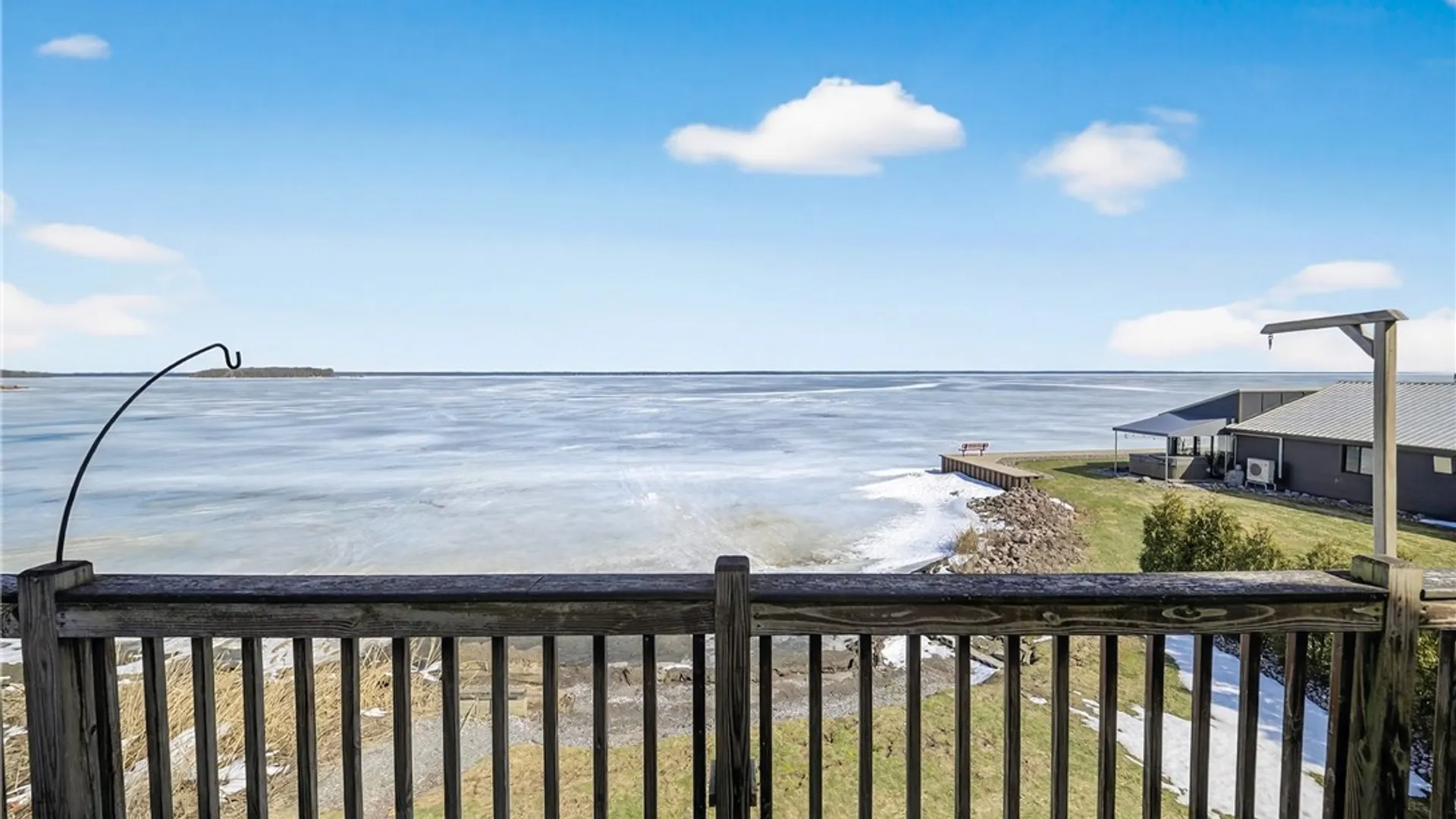 Property at 7113 Lakeshore Rd, Cicero, NY 13039 25