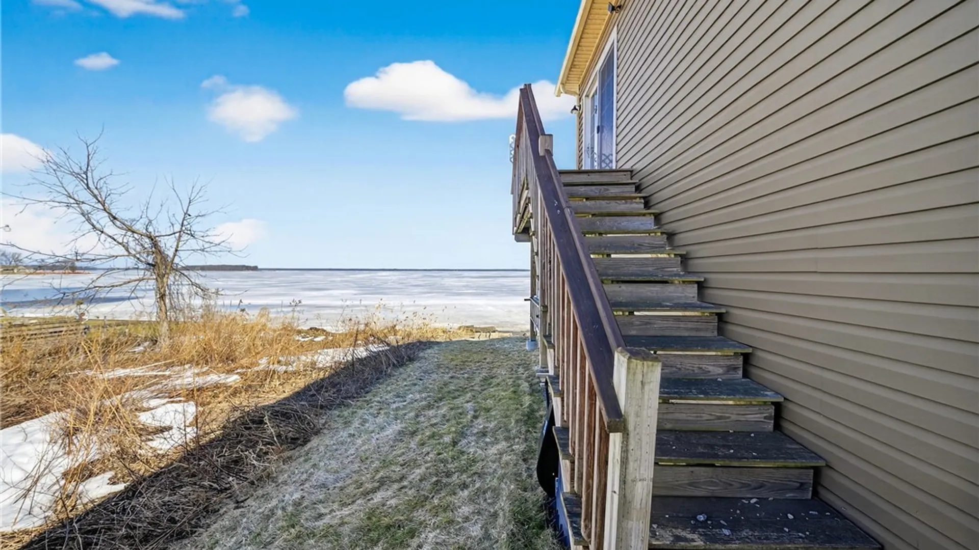 Property at 7113 Lakeshore Rd, Cicero, NY 13039 37