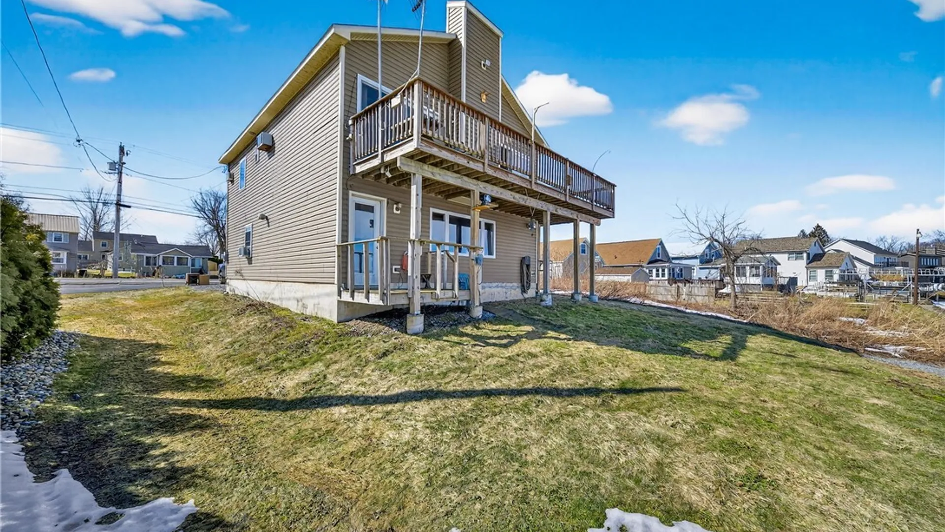 Property at 7113 Lakeshore Rd, Cicero, NY 13039 43