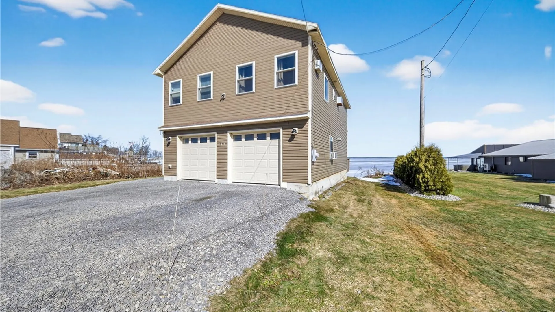 Property at 7113 Lakeshore Rd, Cicero, NY 13039 46