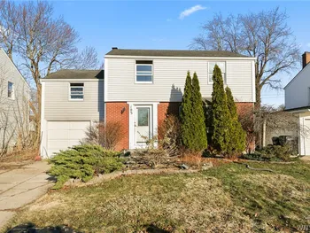 Property at 105 Patricia Drive, Tonawanda, NY 14150