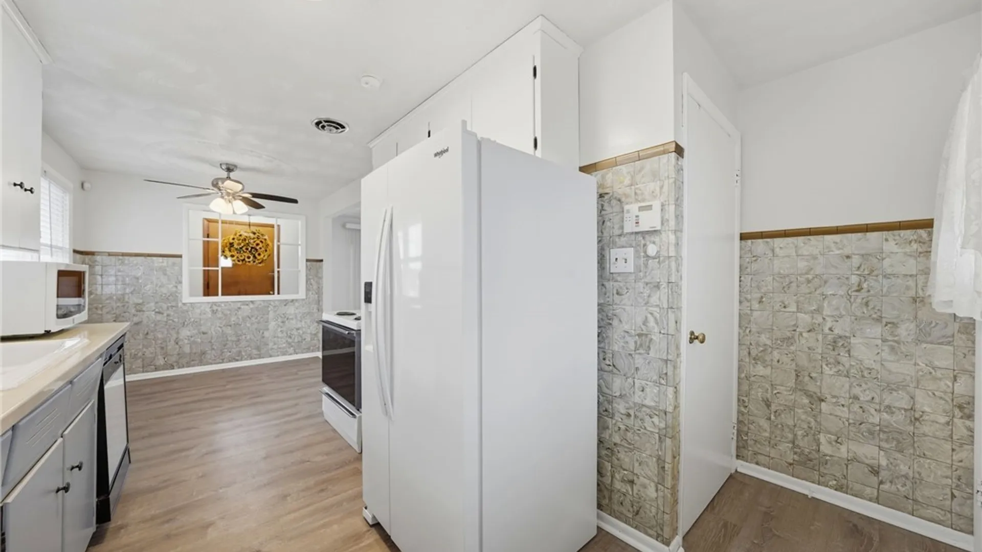 Property at 7383 Saint Joseph Road, Niagara, NY 14304 15