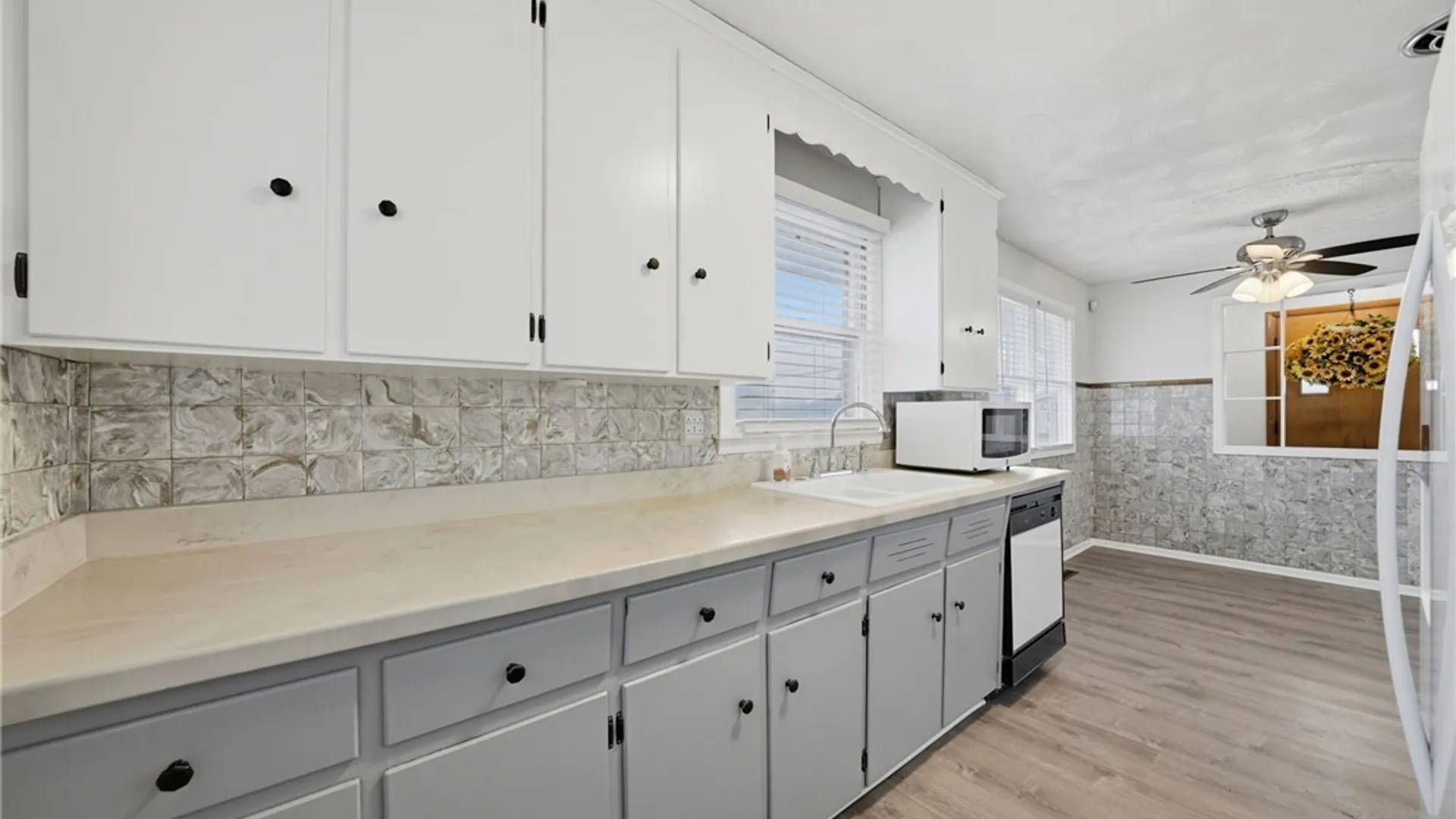 Property at 7383 Saint Joseph Road, Niagara, NY 14304 17