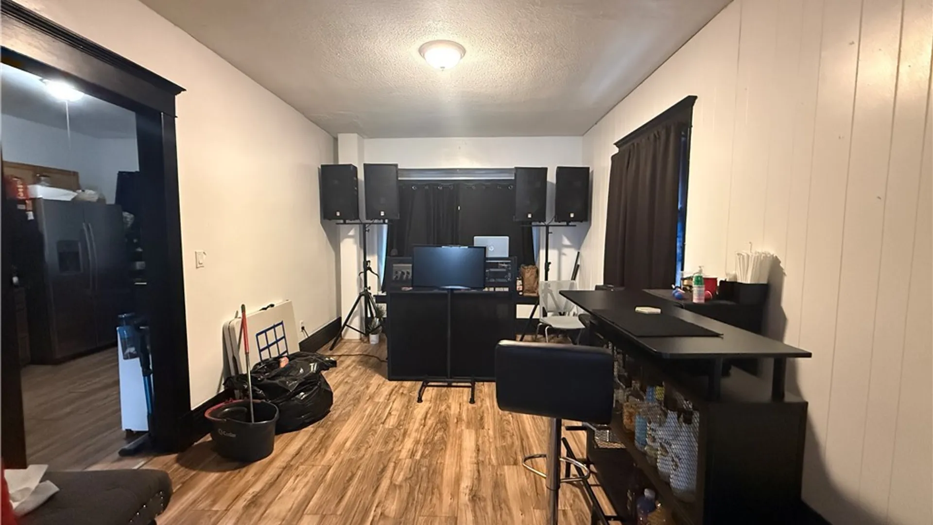 Property at 27 Albert Avenue, Buffalo, NY 14207 5