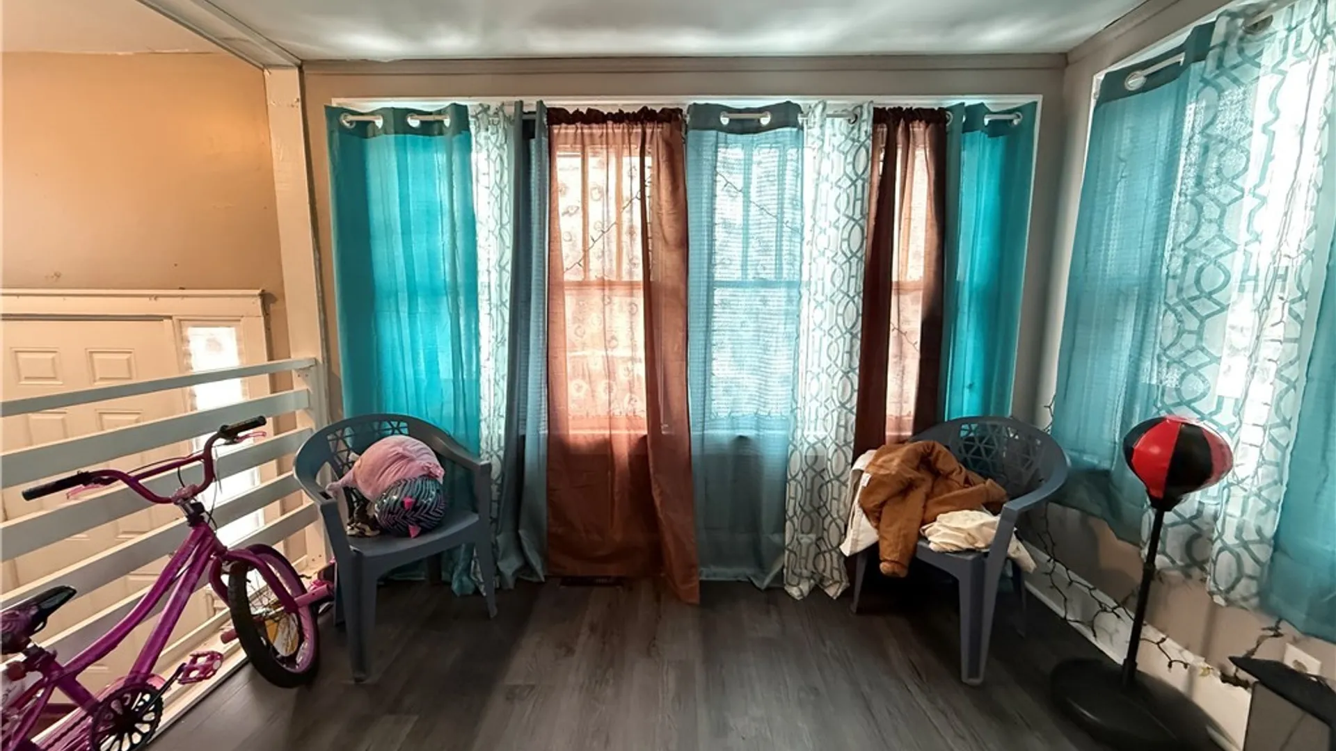 Property at 124 Newfield Street, Buffalo, NY 14207 4