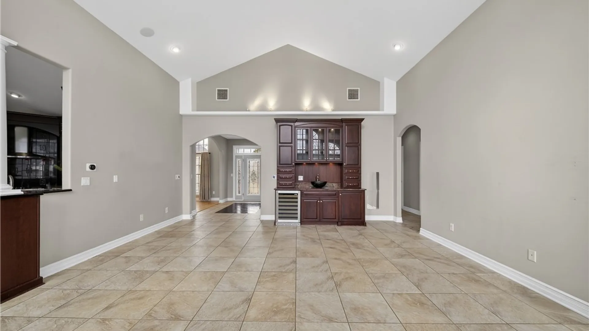 Property at 305 Lafayette Road, Syracuse, NY 13205 15