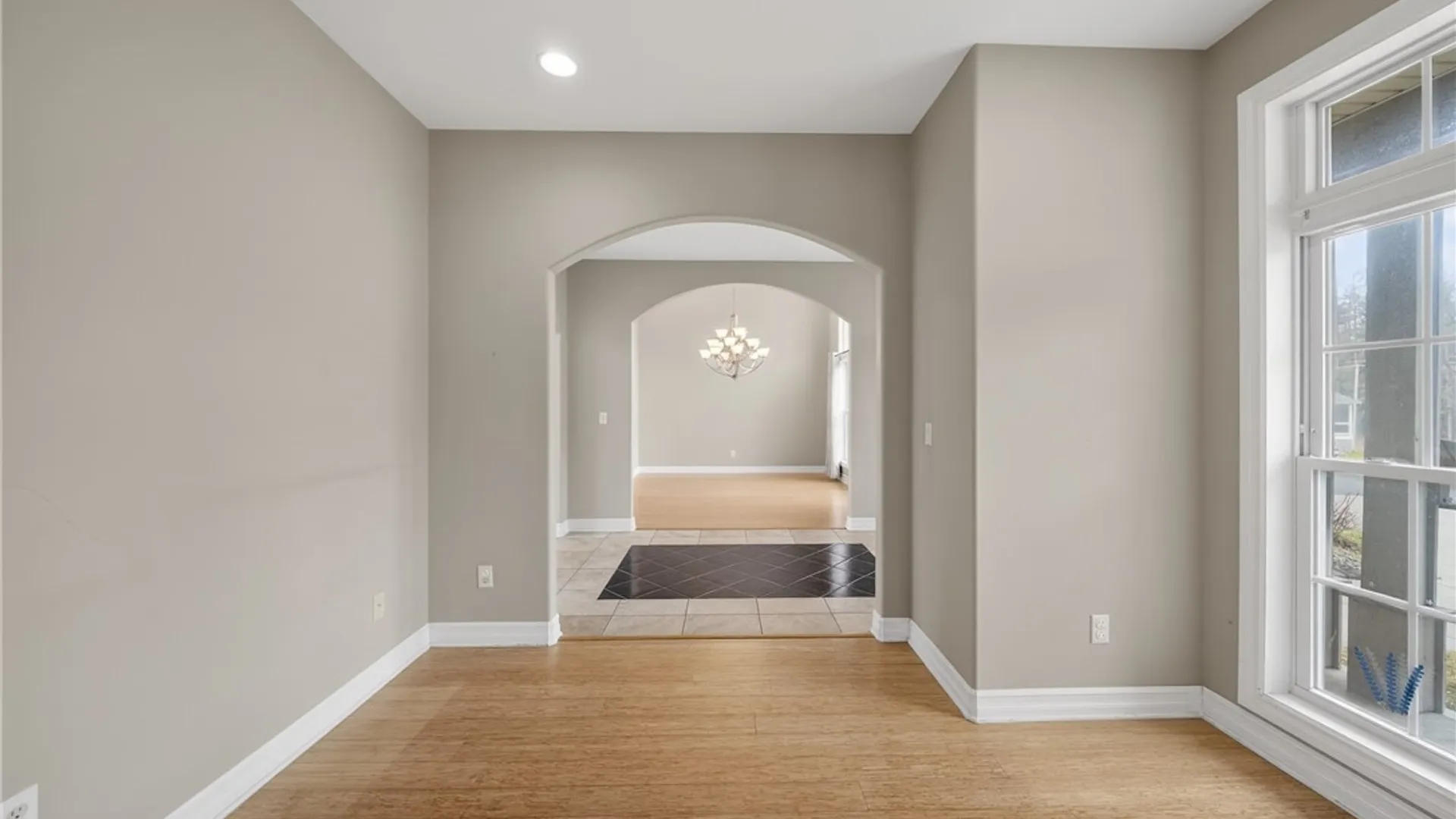 Property at 305 Lafayette Road, Syracuse, NY 13205 21