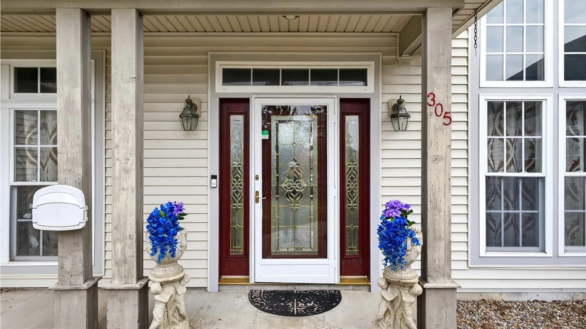 Property at 305 Lafayette Road, Syracuse, NY 13205 5