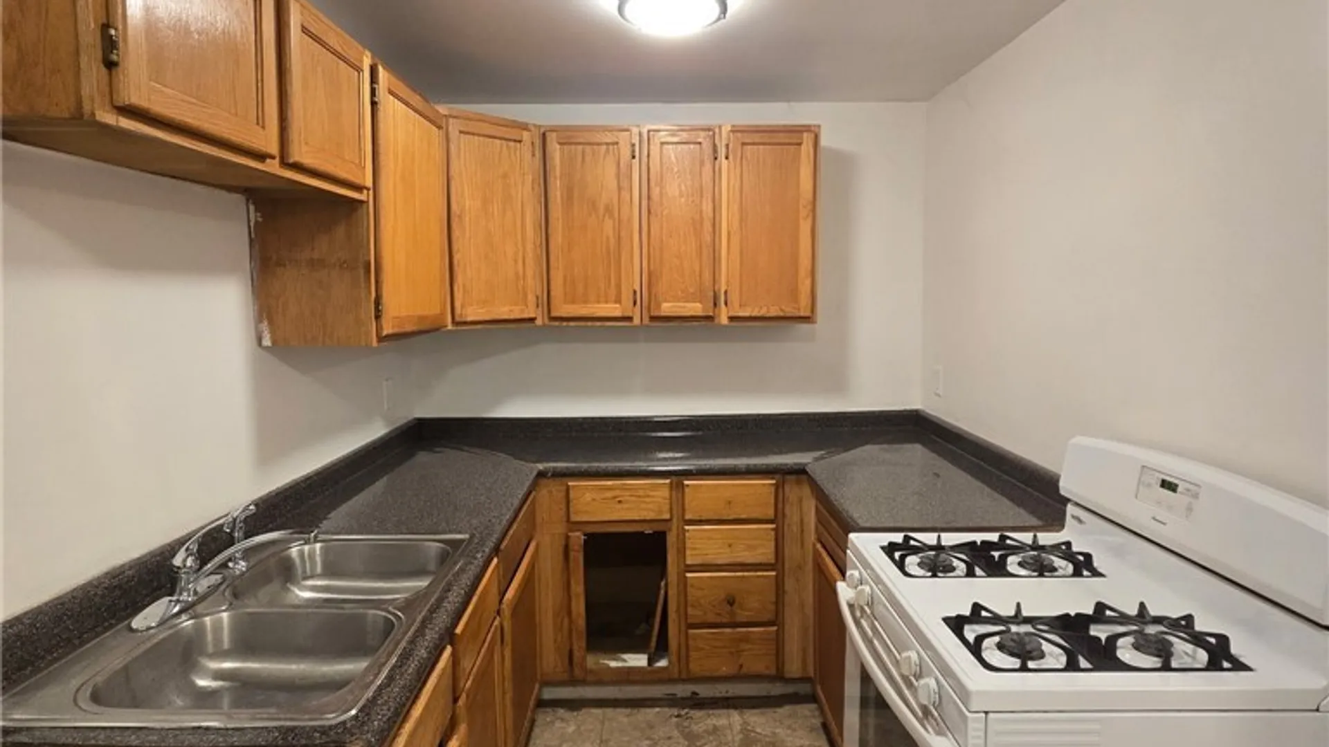 Property at 219 Grand Avenue, Syracuse, NY 13204 11