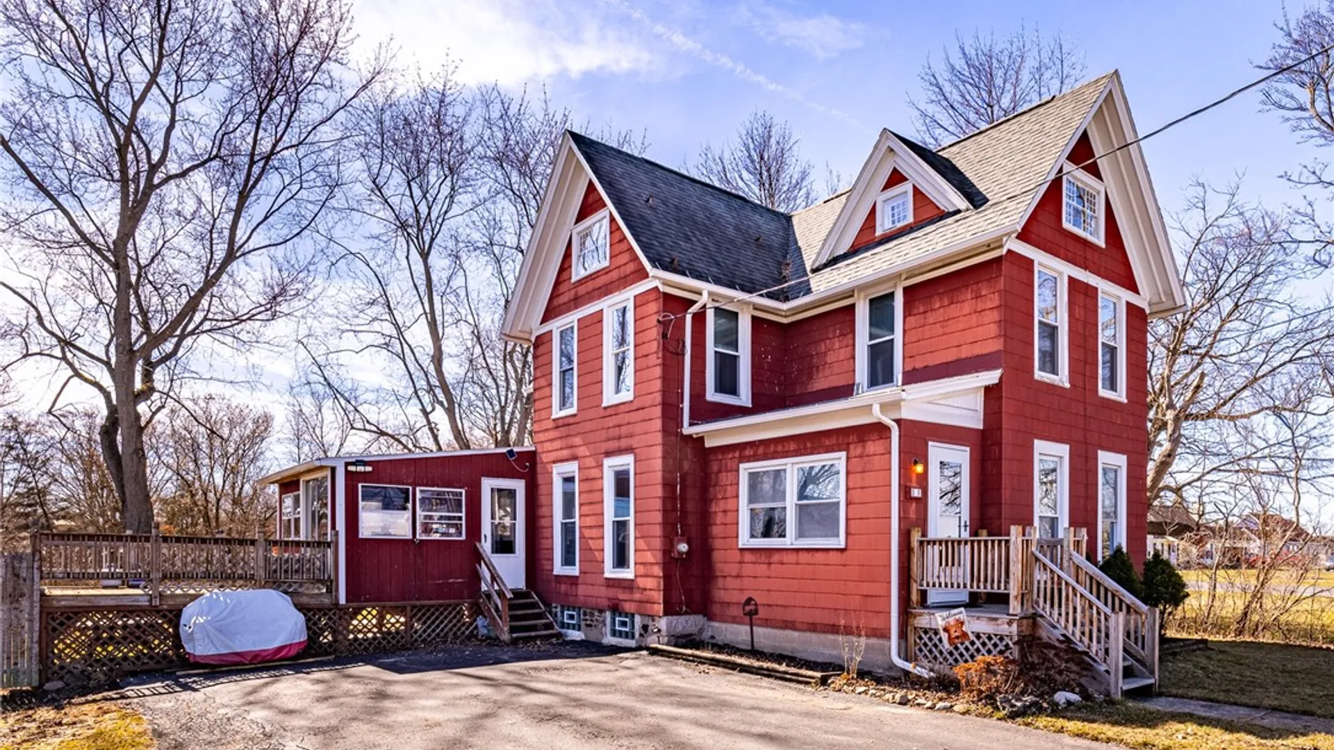 Property at 11 Hunter Street, Bergen, NY 14416 4