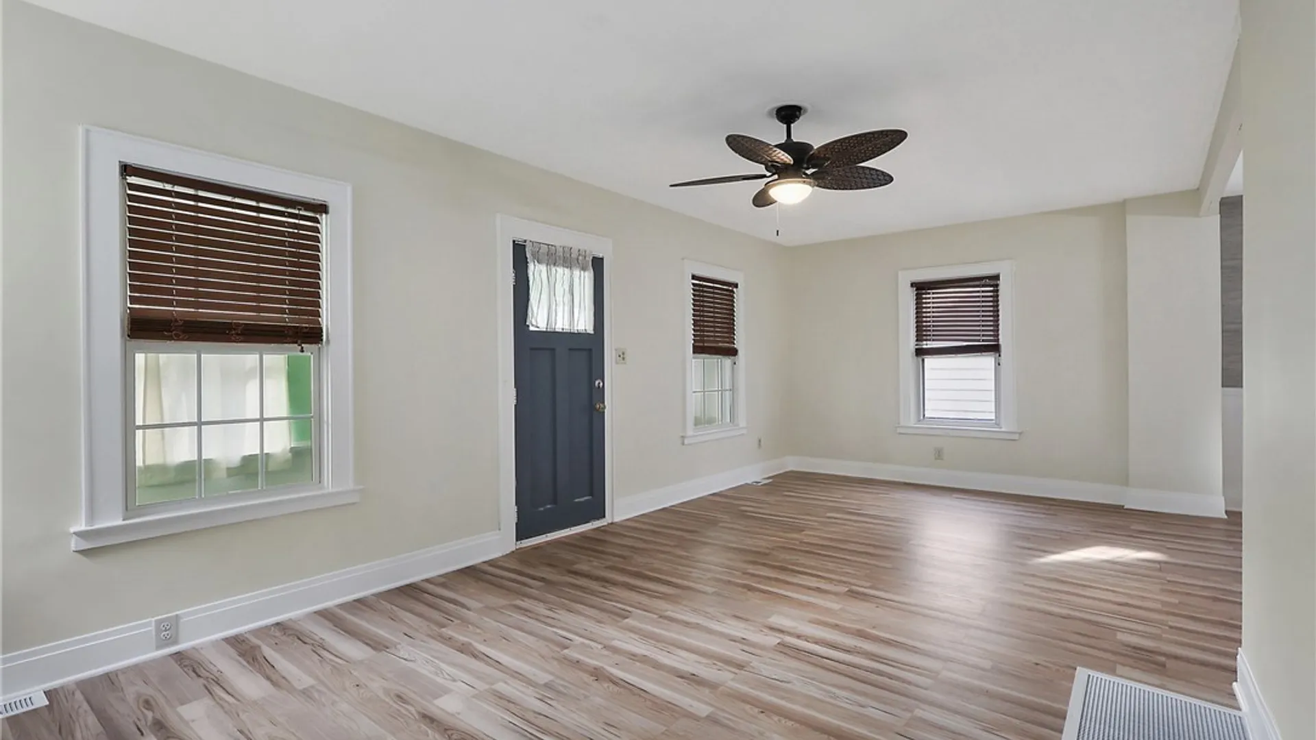 Property at 131 Winthrop Road, Syracuse, NY 13206 5