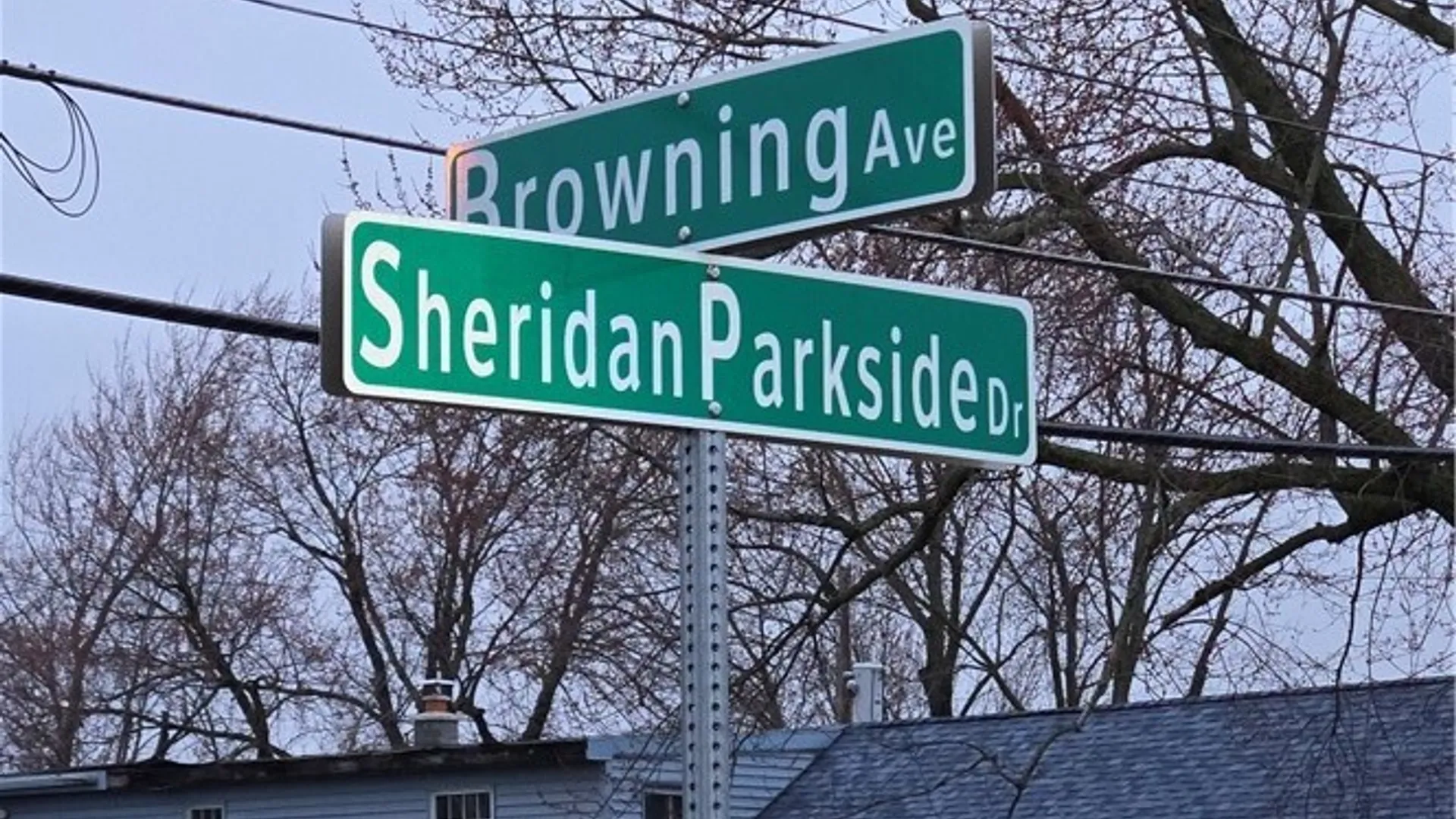 Property at 205 Sheridan Parkside Drive, Tonawanda, NY 14150 2