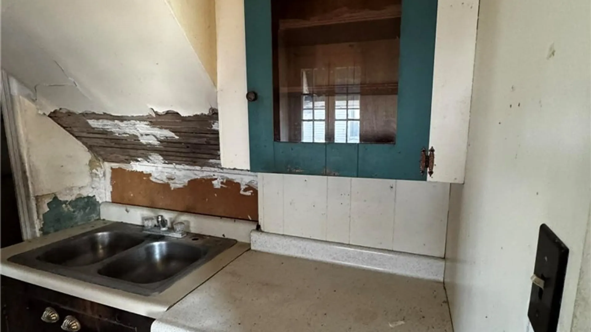 Property at 10409 Maple Avenue, Rose, NY 14516 15