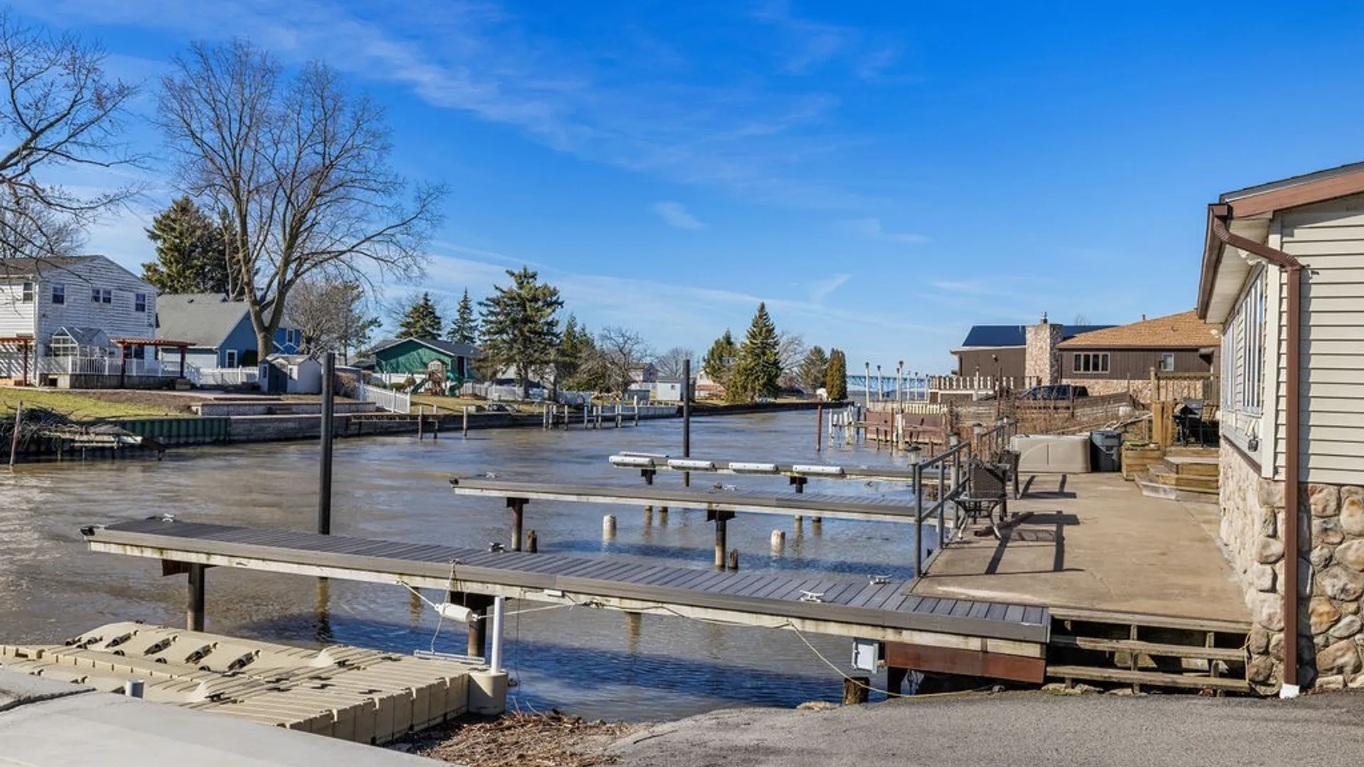 Property at 7813 Buffalo Avenue, Niagara Falls, NY 14304 11