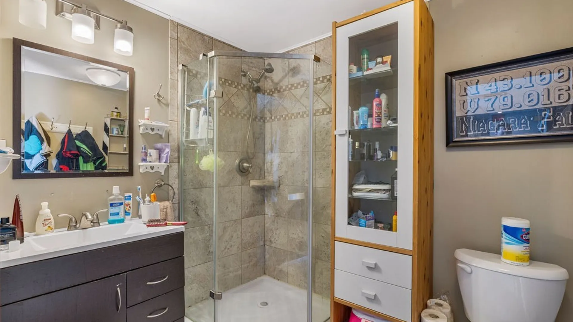 Property at 7813 Buffalo Avenue, Niagara Falls, NY 14304 38