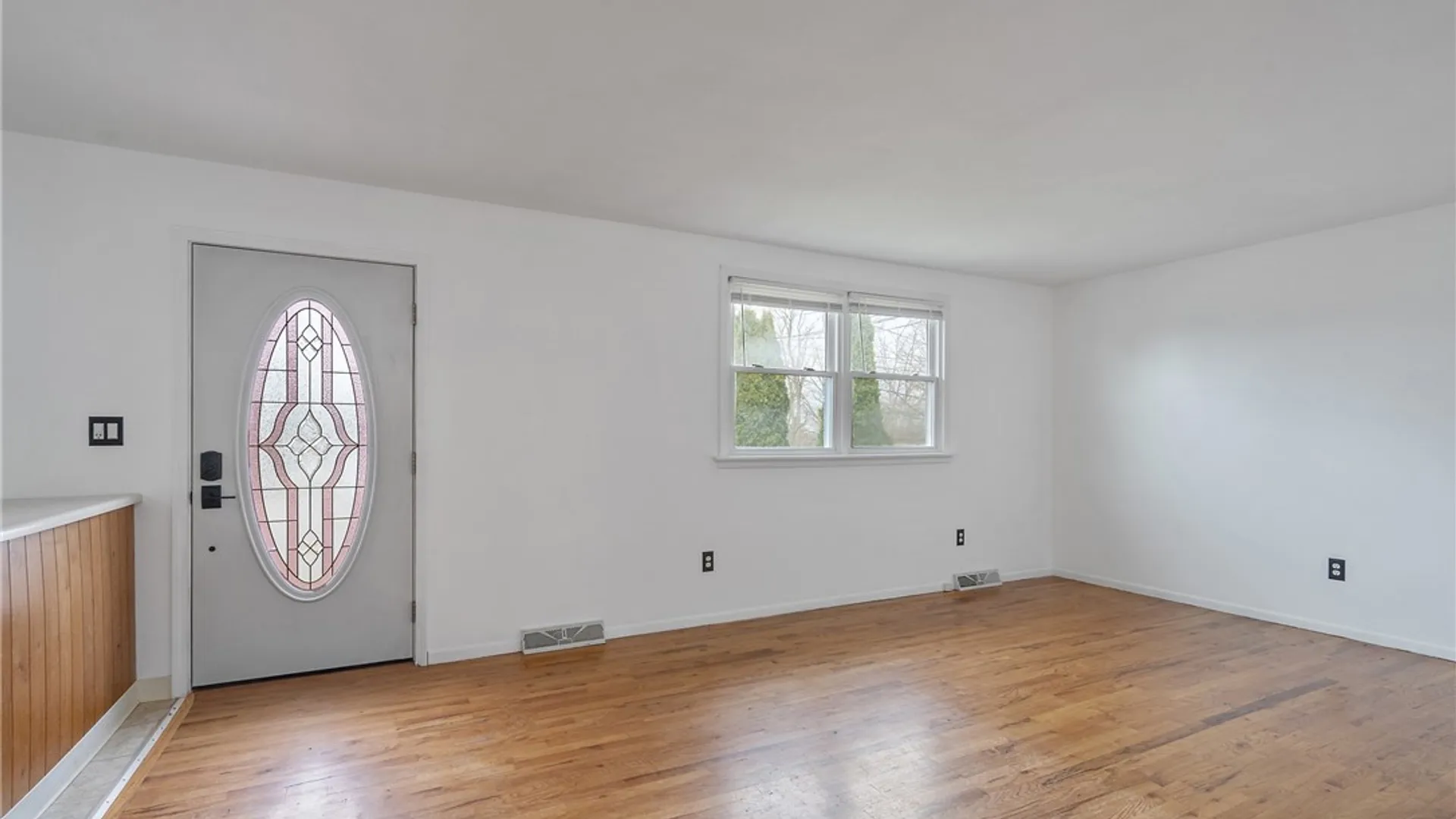 Property at 111 Bonnie Drive, Geddes, NY 13209 11
