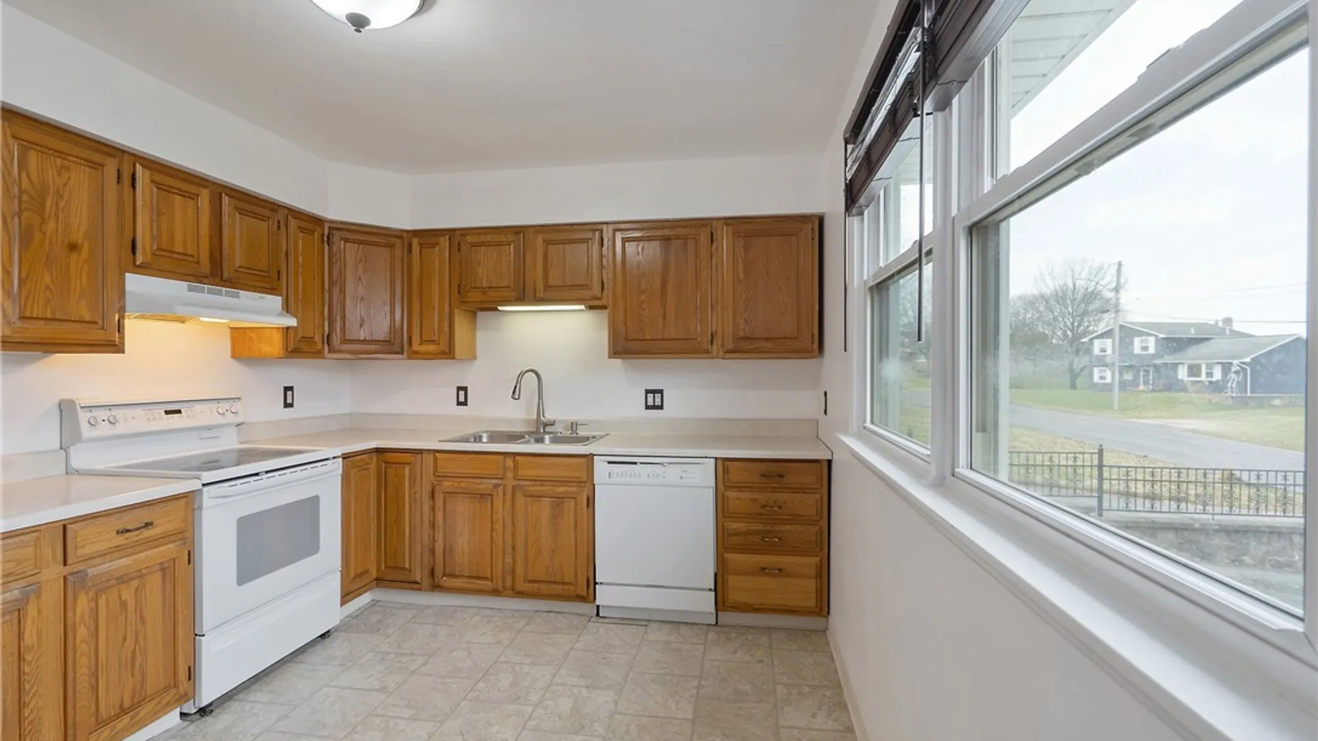 Property at 111 Bonnie Drive, Geddes, NY 13209 15