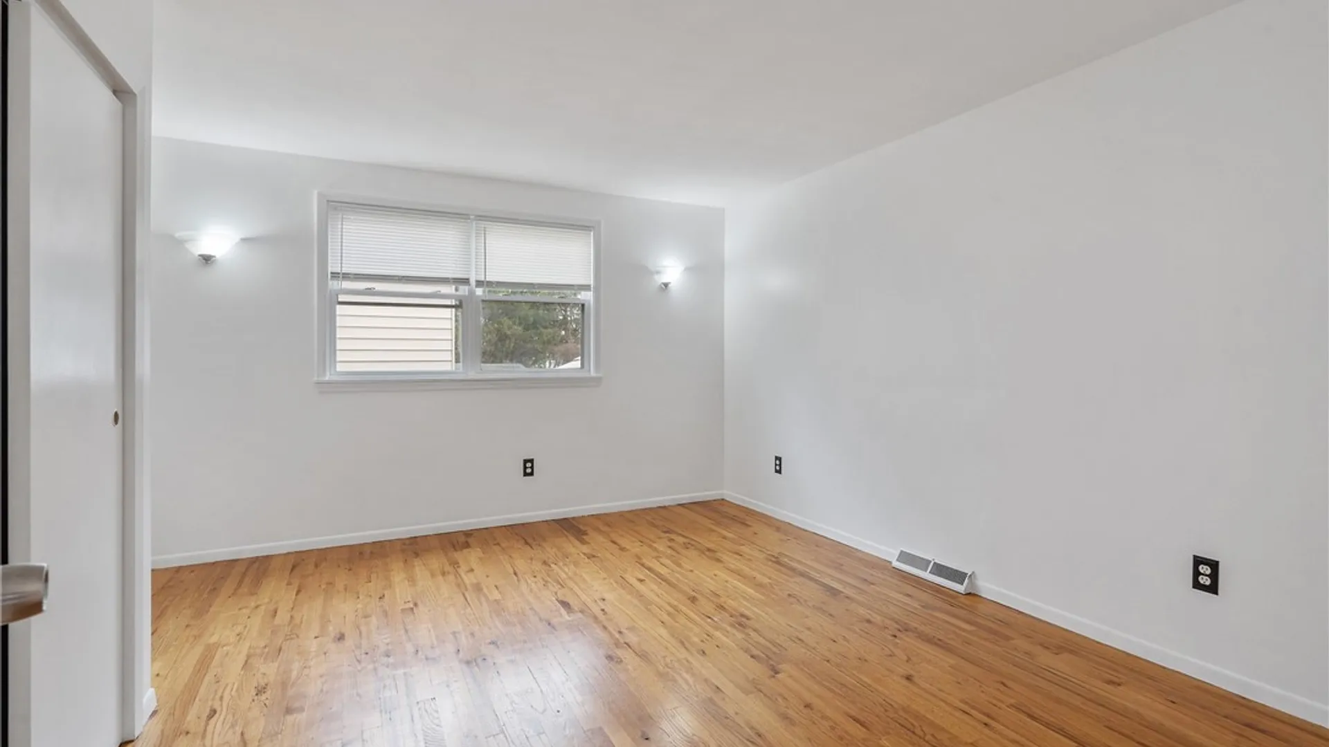 Property at 111 Bonnie Drive, Geddes, NY 13209 20