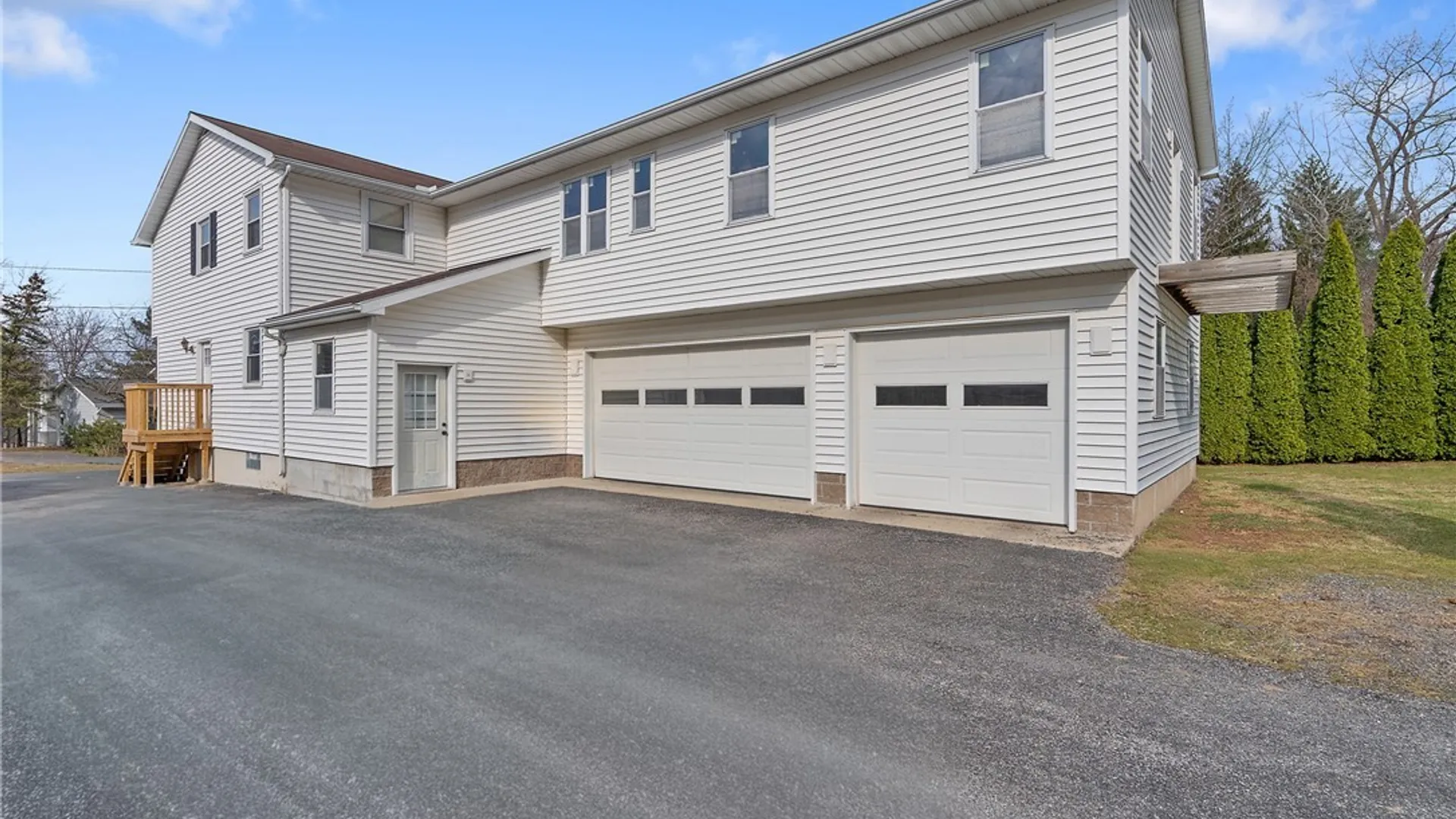 Property at 111 Bonnie Drive, Geddes, NY 13209 3