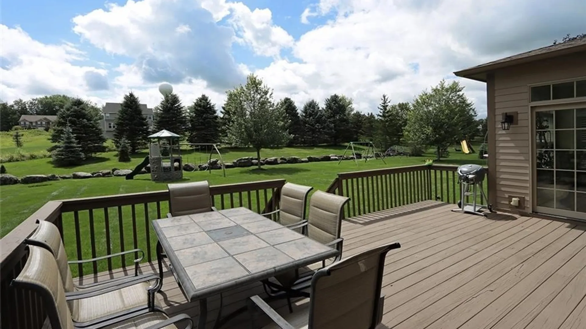 Property at 4298 Trout Lily Lane, Pompey, NY 13104 3