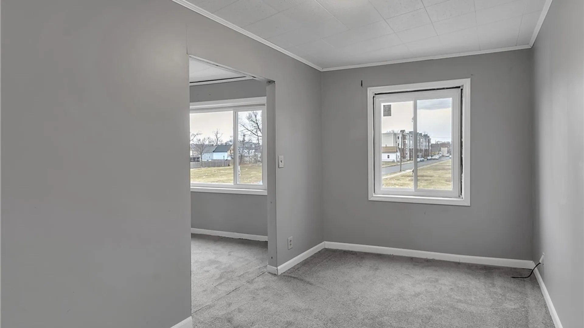 Property at 629 Broadway Street, Buffalo, NY 14212 3