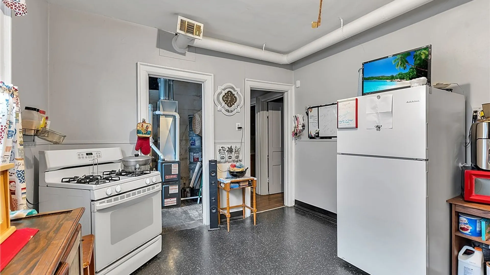 Property at 408 Utica Street, Buffalo, NY 14208 16