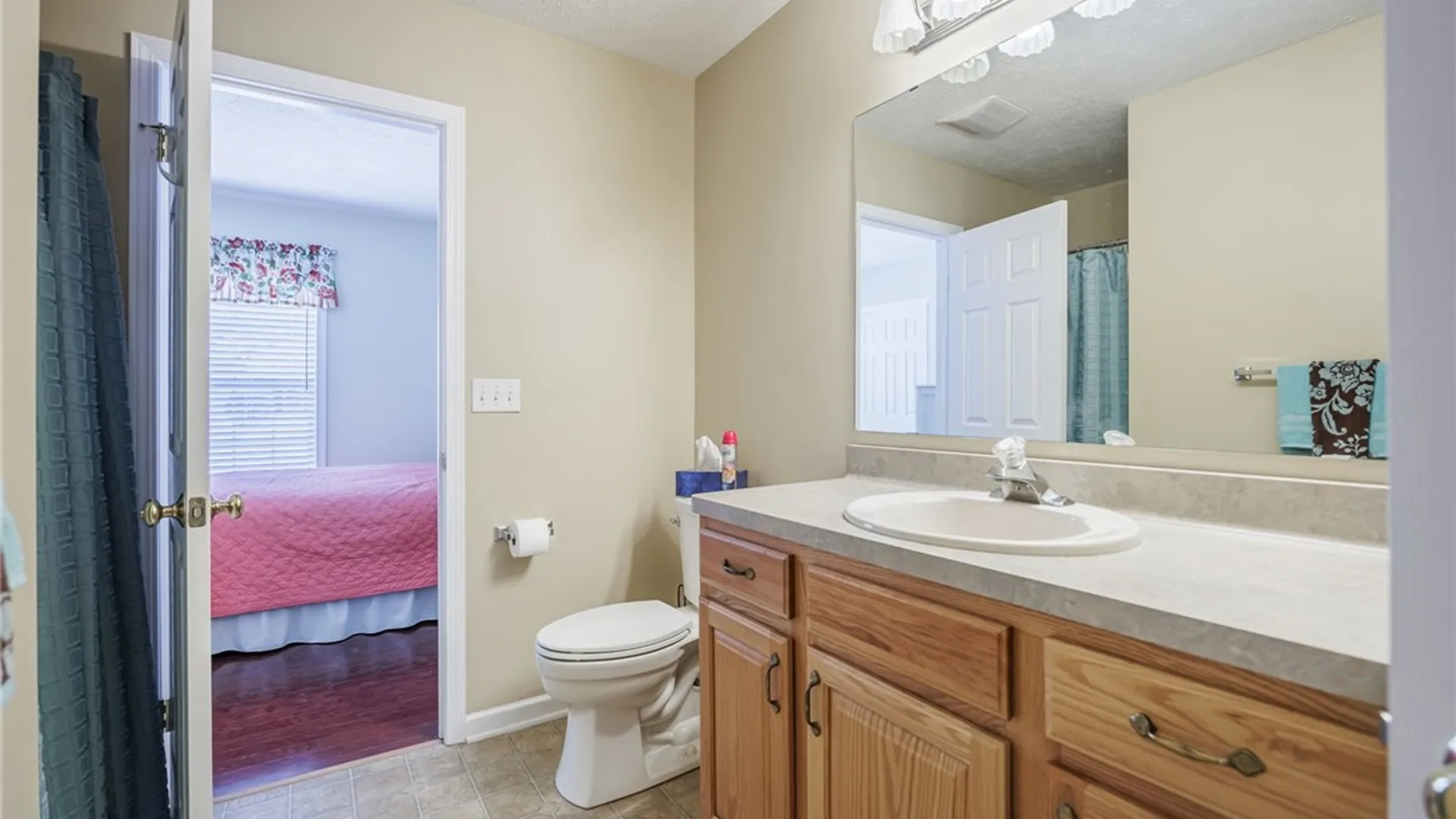 Property at 18 Shirleen Drive, Parma, NY 14468 17