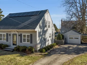 Property at 6135 Goodrich Rd, Clarence, NY 14032