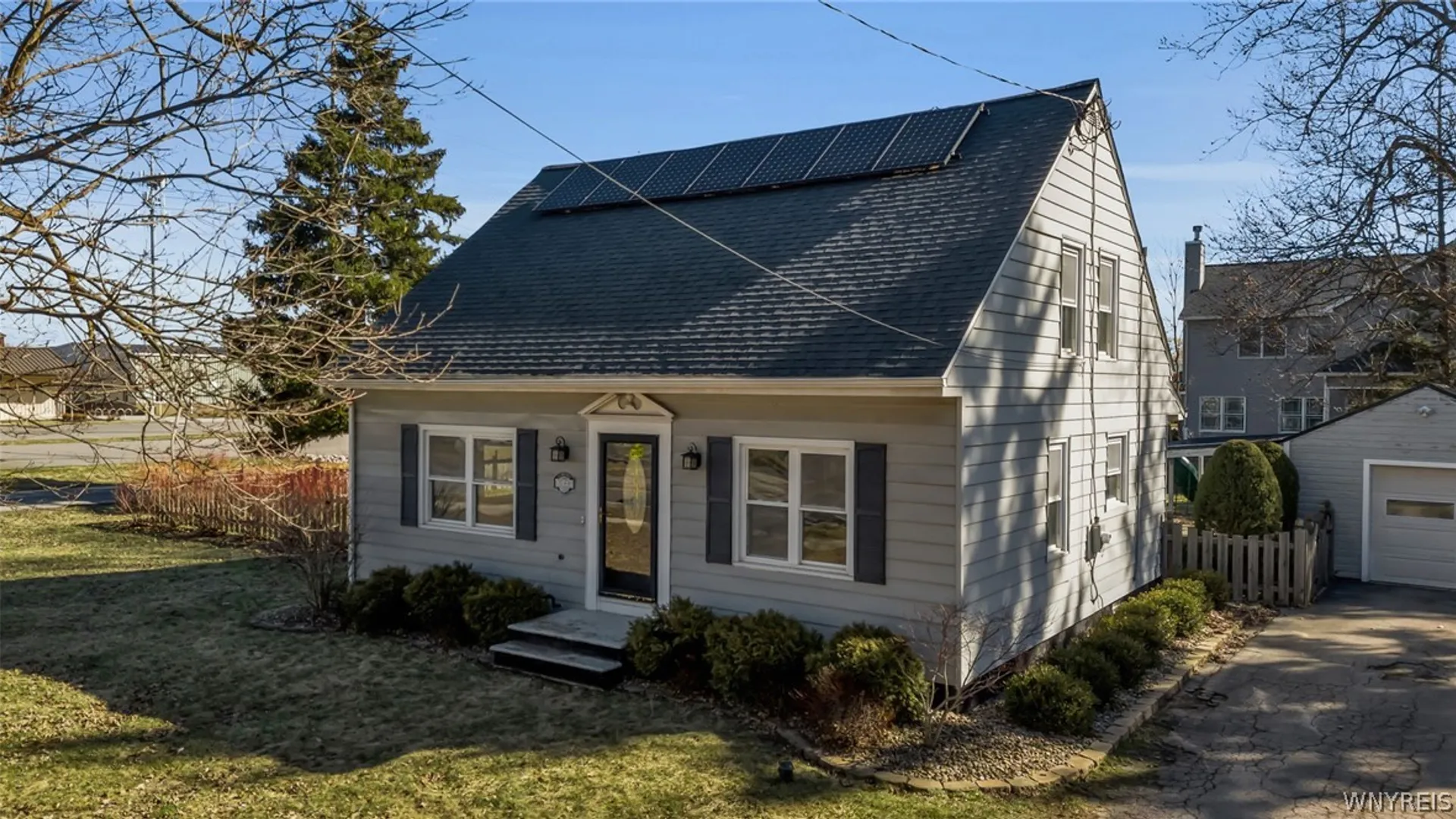 Property at 6135 Goodrich Rd, Clarence, NY 14032 2
