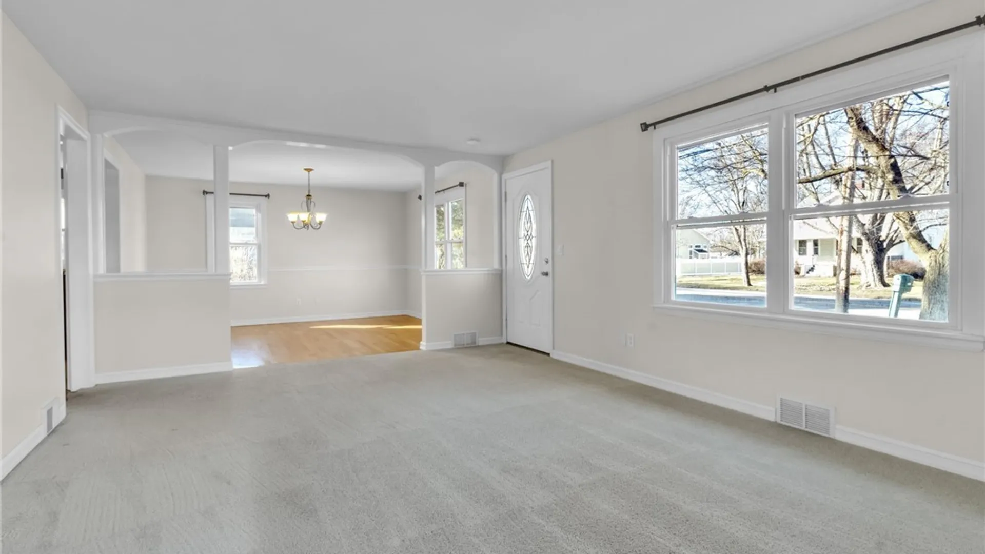 Property at 6135 Goodrich Rd, Clarence, NY 14032 9