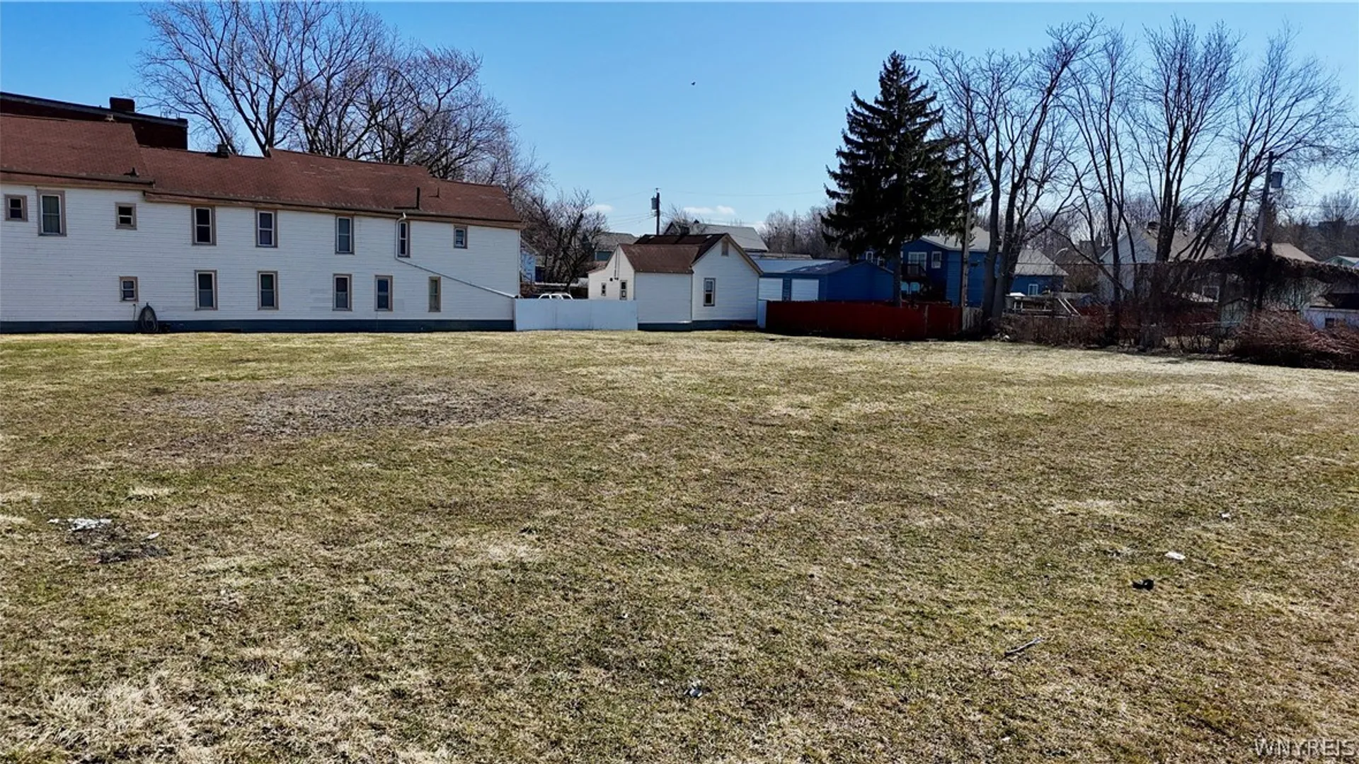 Property at 455 Park Avenue, Buffalo, NY 14204 4