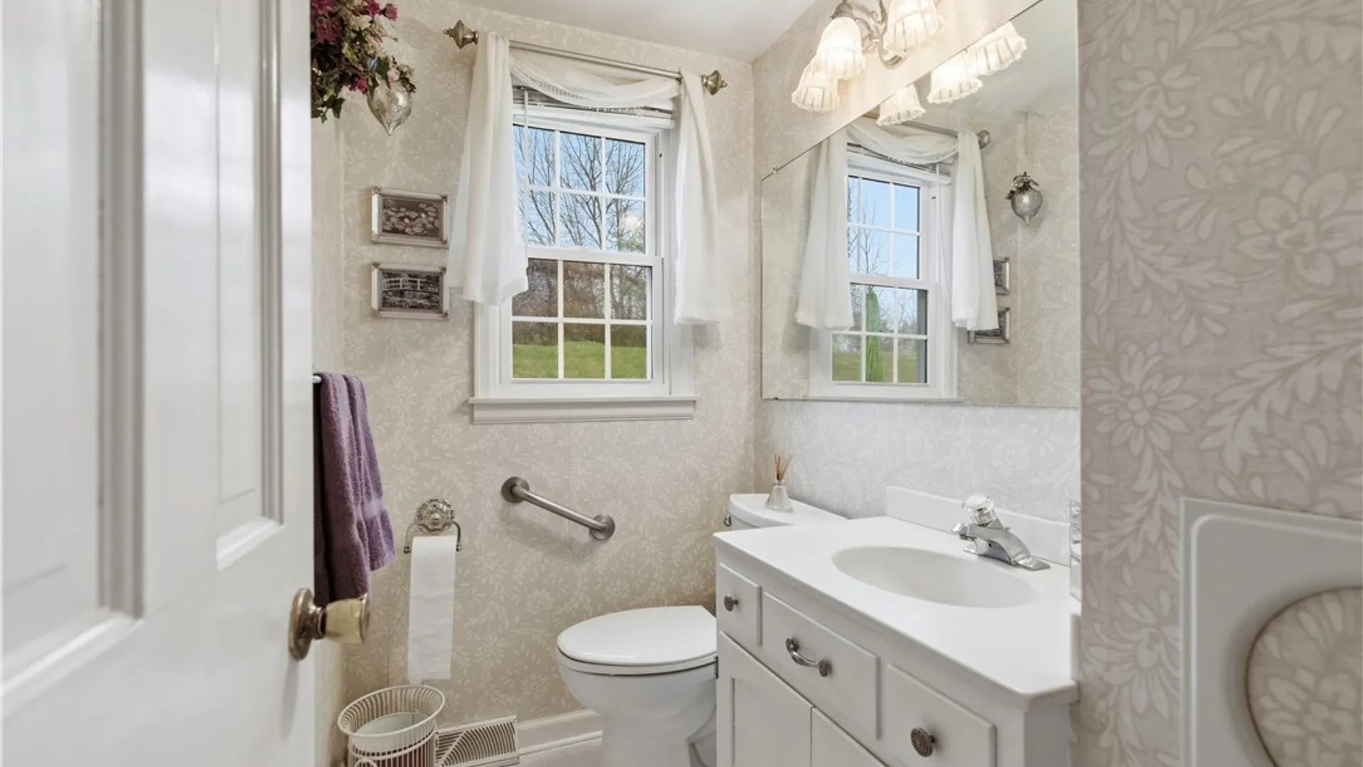 Property at 112 Southwest Way, Camillus, NY 13031 18