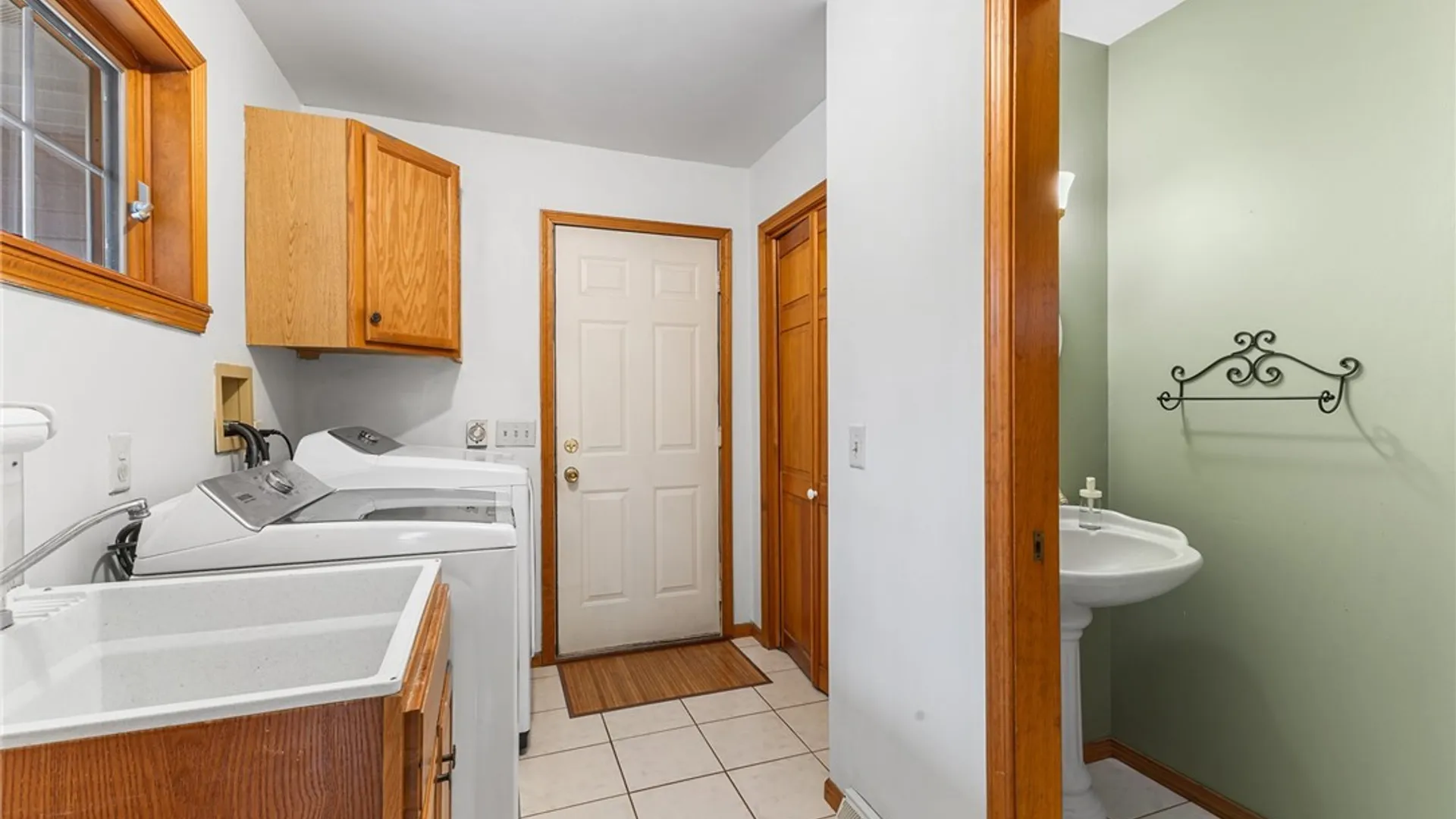 Property at 8367 Cherry Lane, Eden, NY 14057 11