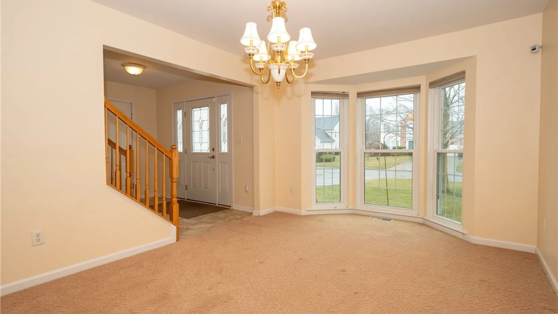 Property at 7243 Wilrose Court, Wheatfield, NY 14120 12