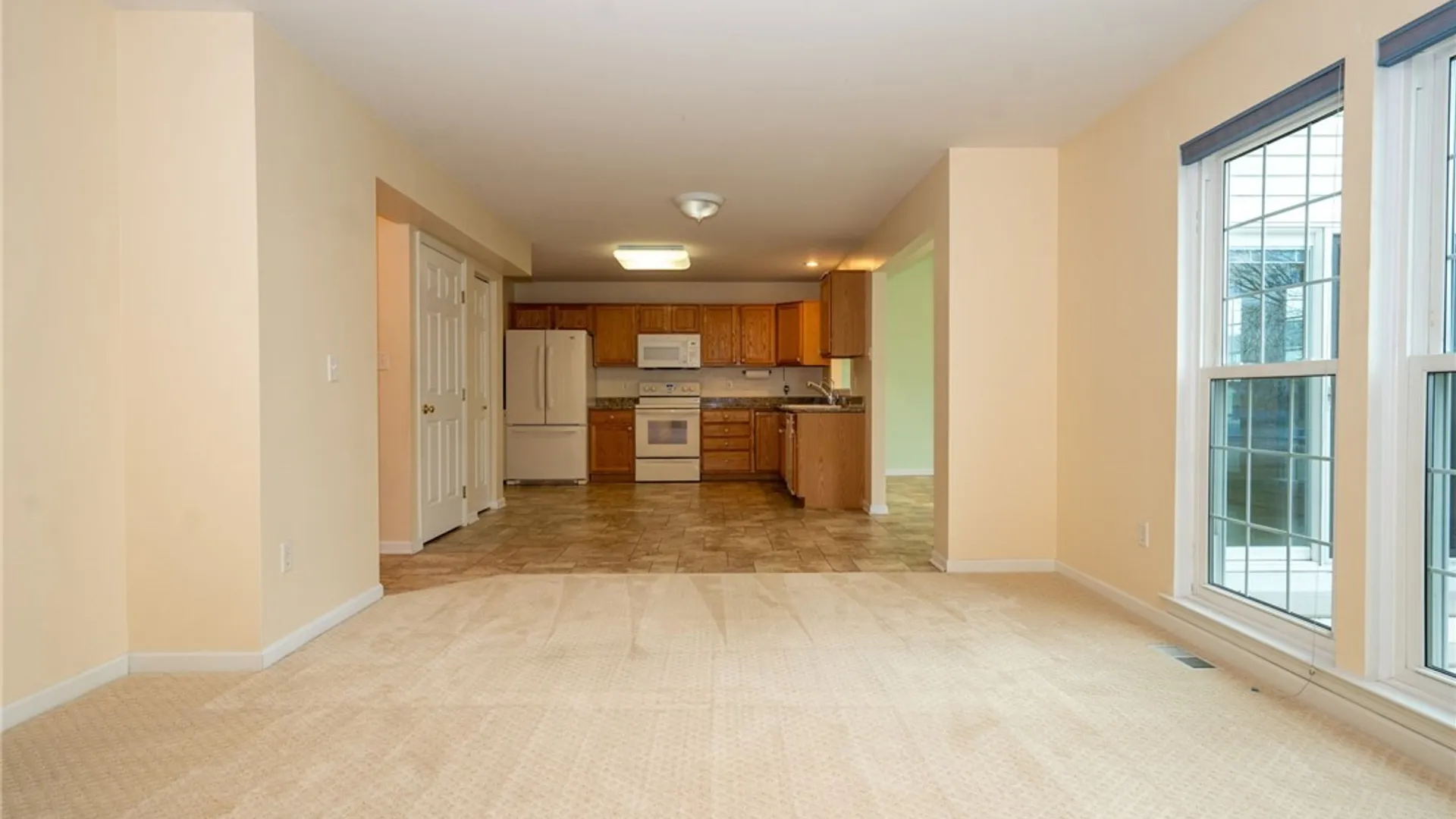Property at 7243 Wilrose Court, Wheatfield, NY 14120 14