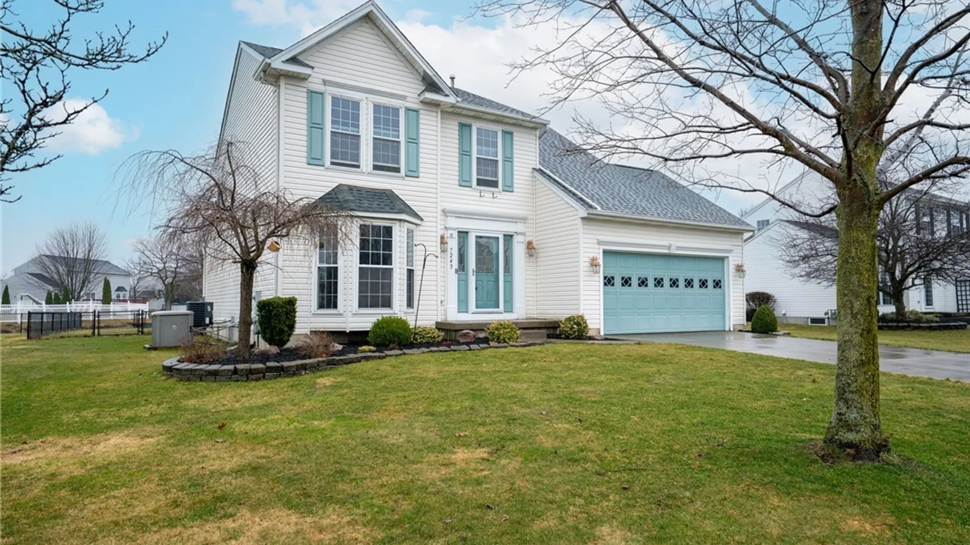 Property at 7243 Wilrose Court, Wheatfield, NY 14120 2