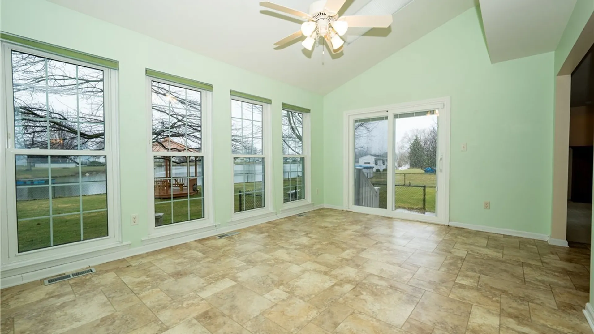 Property at 7243 Wilrose Court, Wheatfield, NY 14120 20
