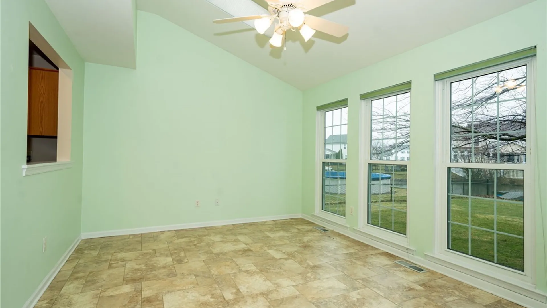 Property at 7243 Wilrose Court, Wheatfield, NY 14120 21