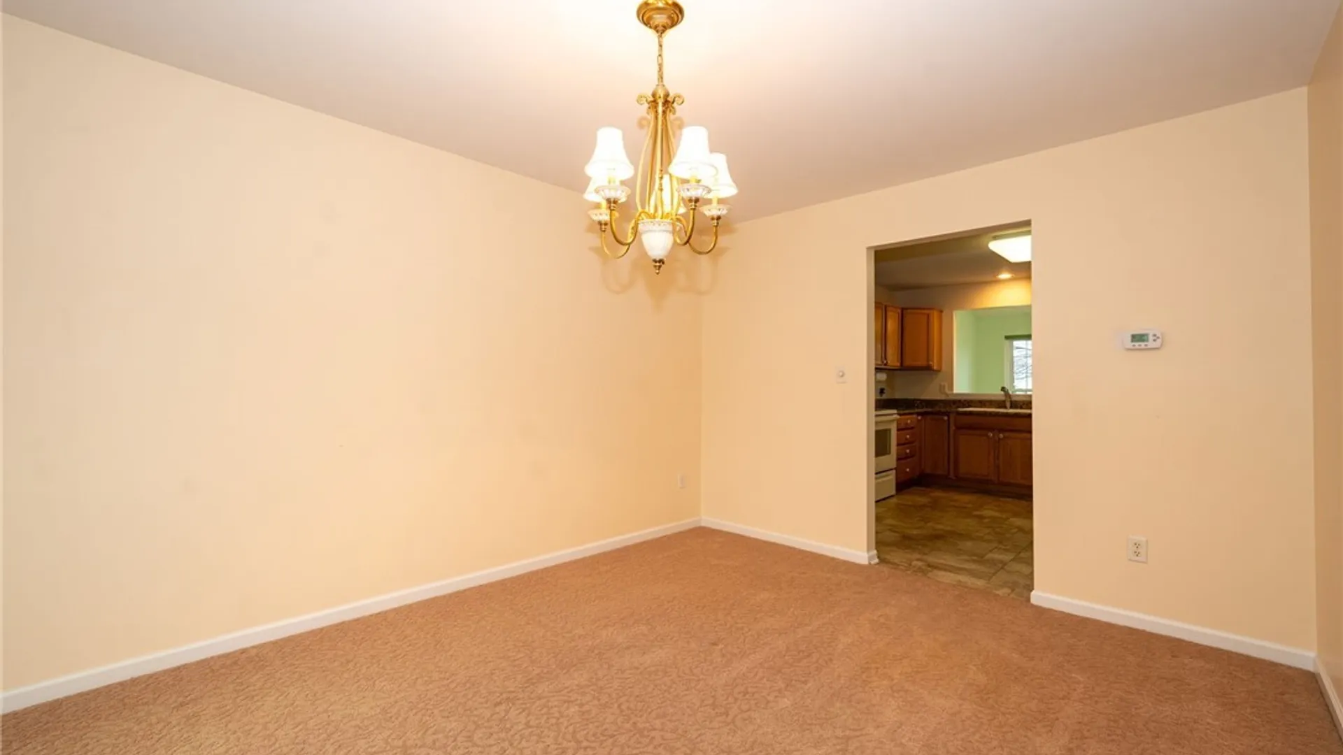Property at 7243 Wilrose Court, Wheatfield, NY 14120 23
