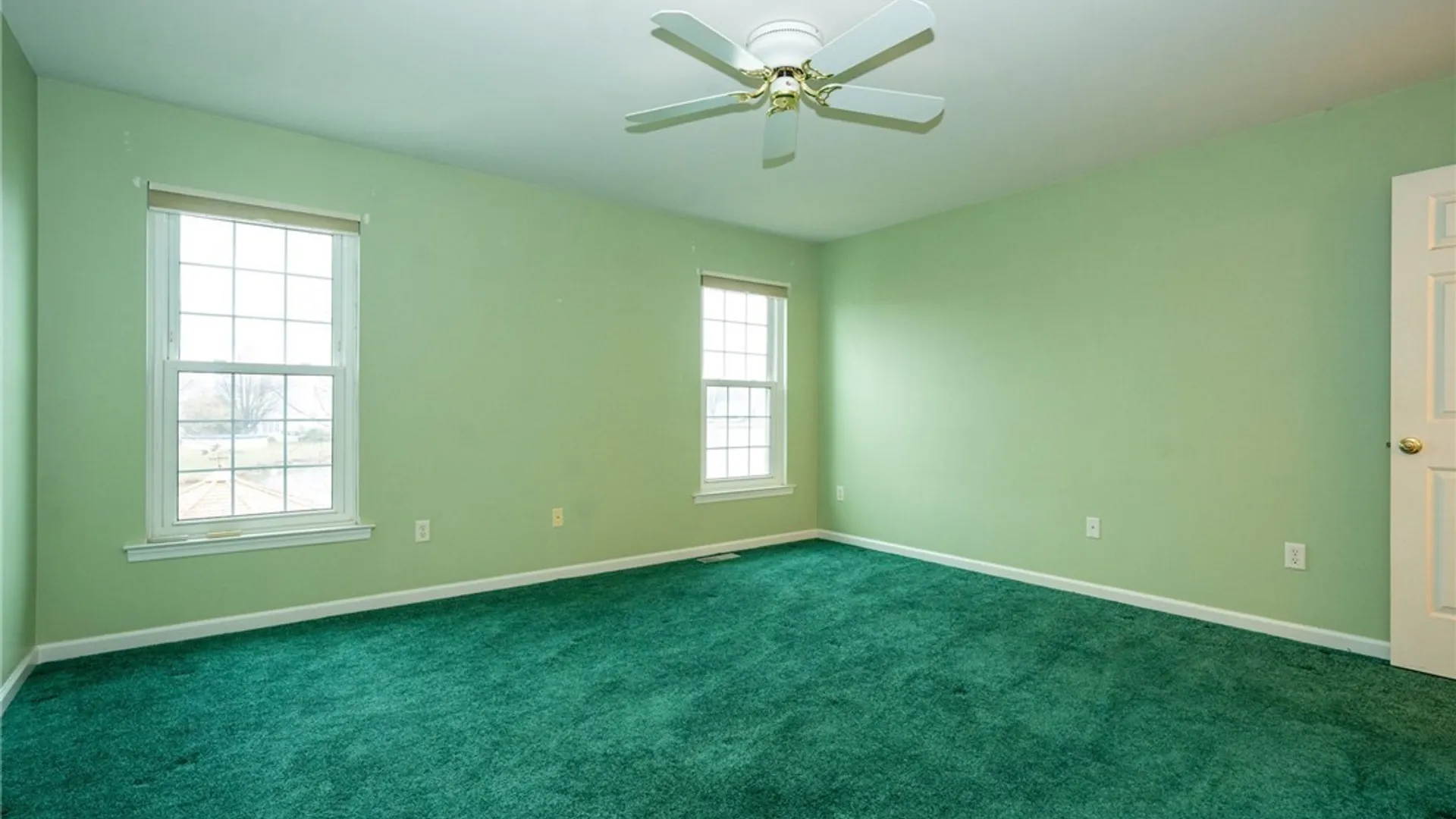 Property at 7243 Wilrose Court, Wheatfield, NY 14120 27