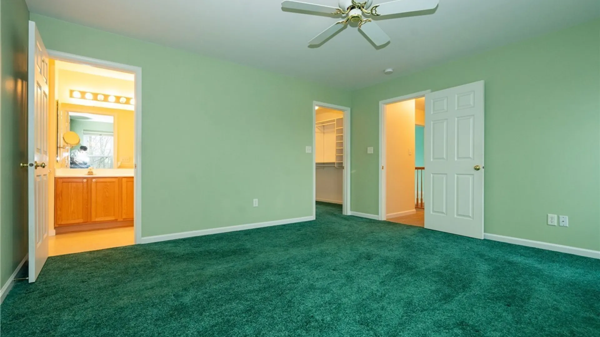 Property at 7243 Wilrose Court, Wheatfield, NY 14120 28