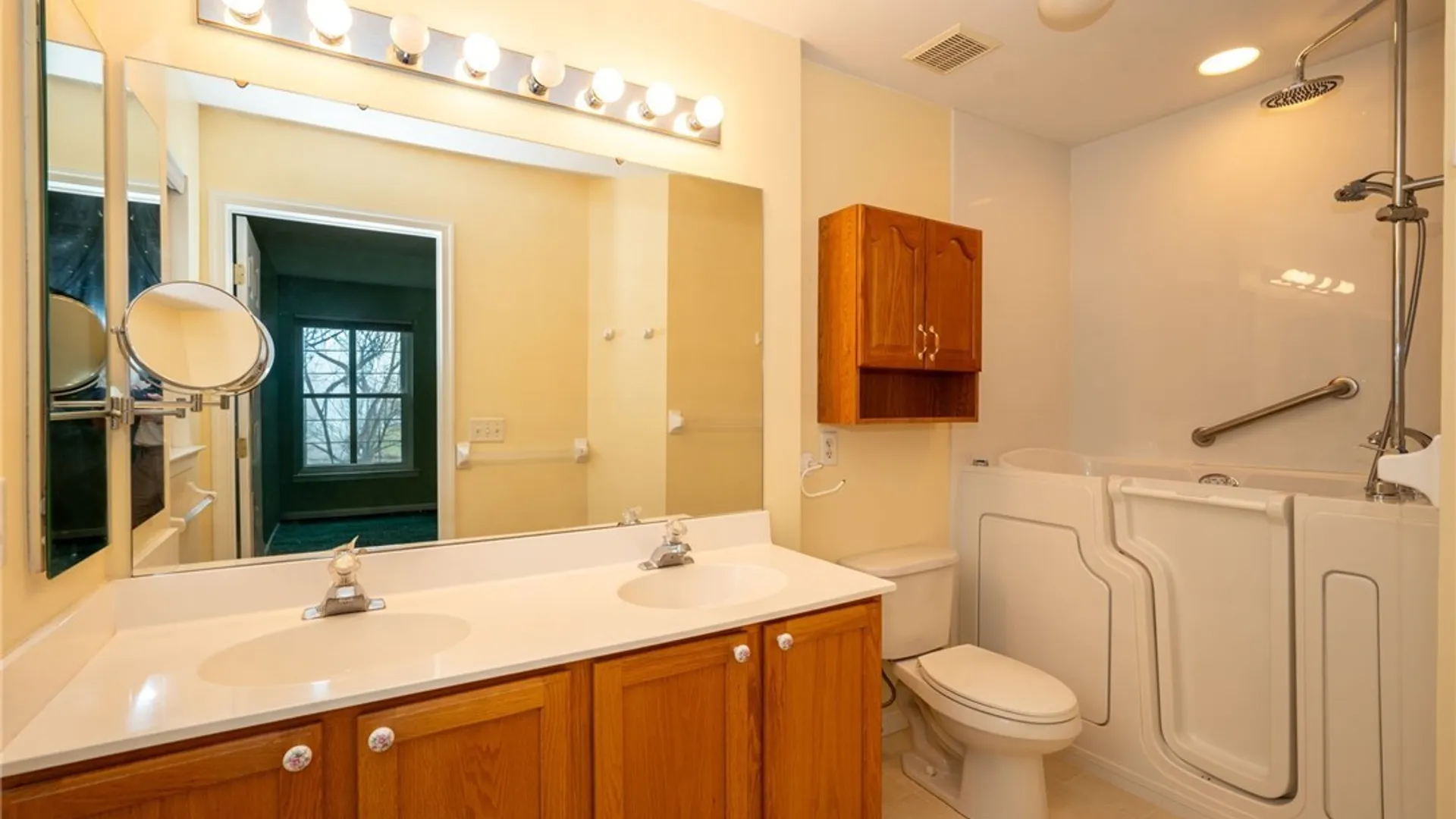 Property at 7243 Wilrose Court, Wheatfield, NY 14120 31