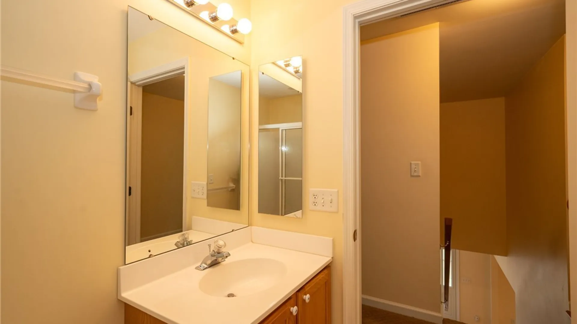 Property at 7243 Wilrose Court, Wheatfield, NY 14120 40