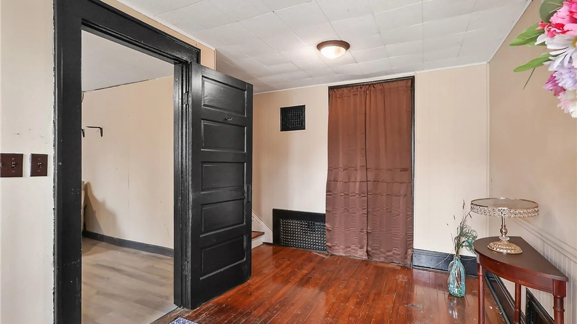 Property at 508 Elm Street, Syracuse, NY 13203 4