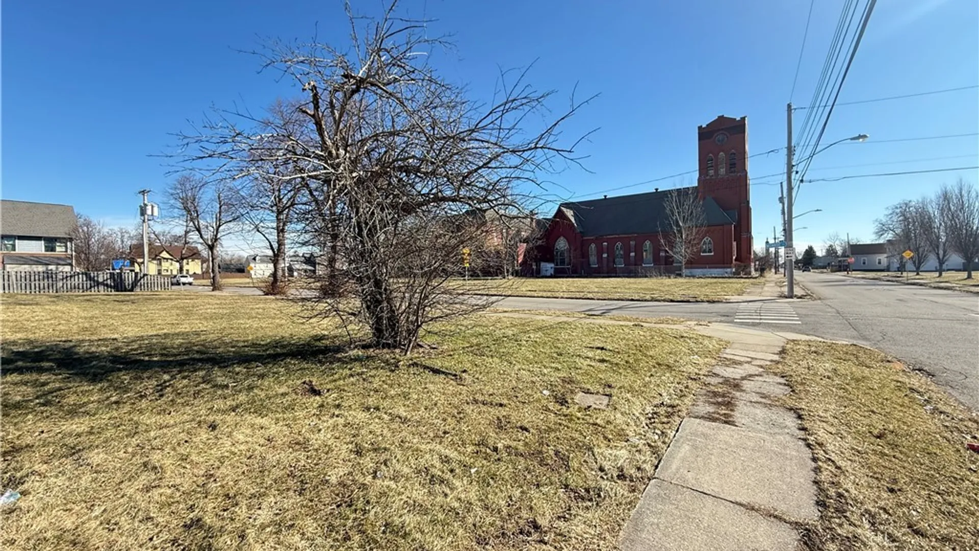 Property at 52 Peckham Street, Buffalo, NY 14206 2